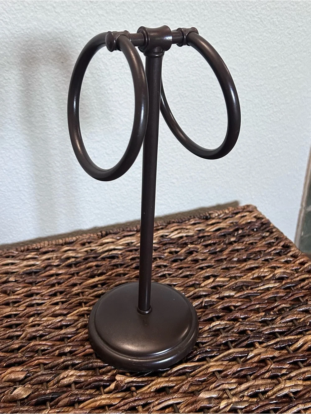 Metal Adjustable Brown Vertical Hand Towel Stand Bathroom Accessory